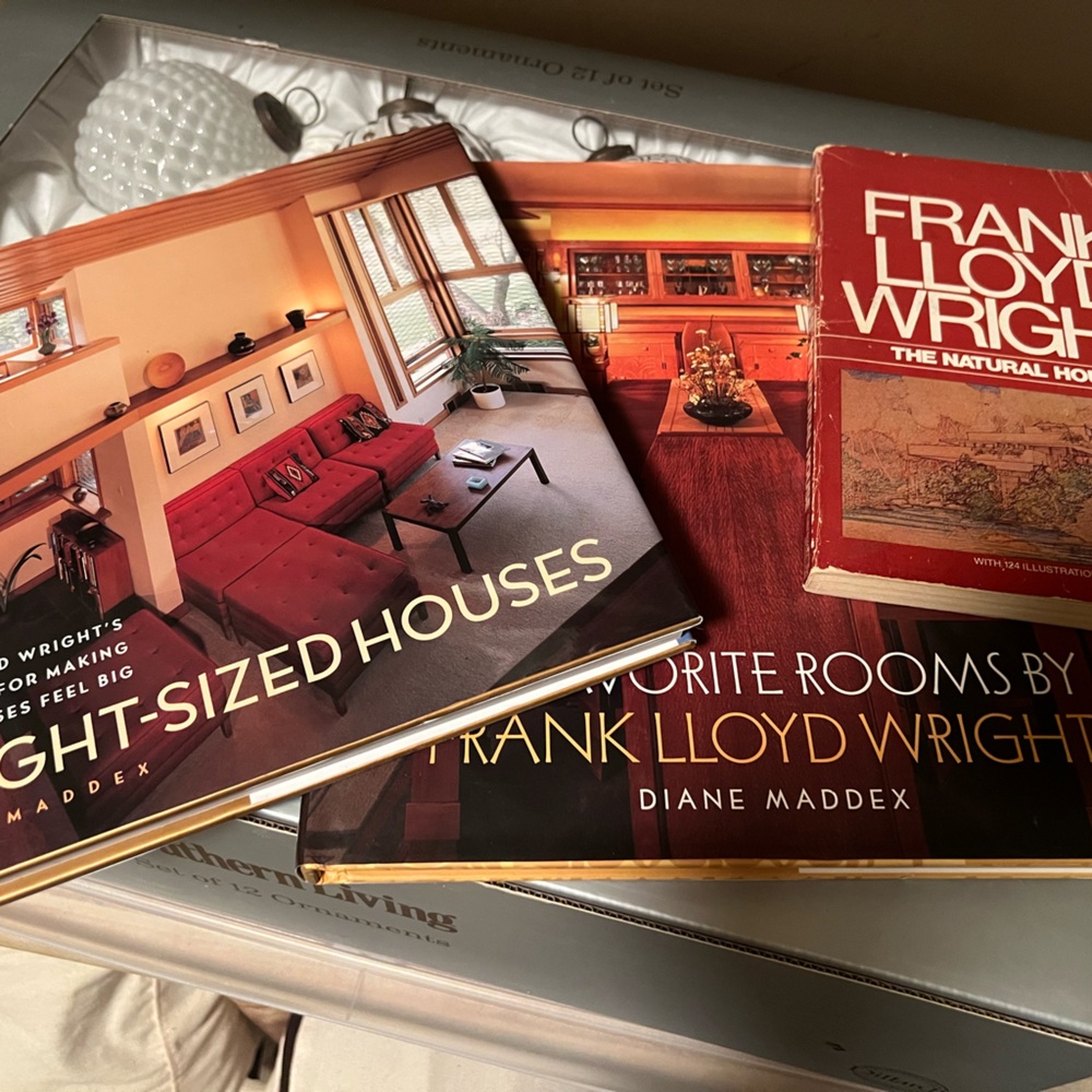 Frank Lloyd Wright Book Collection